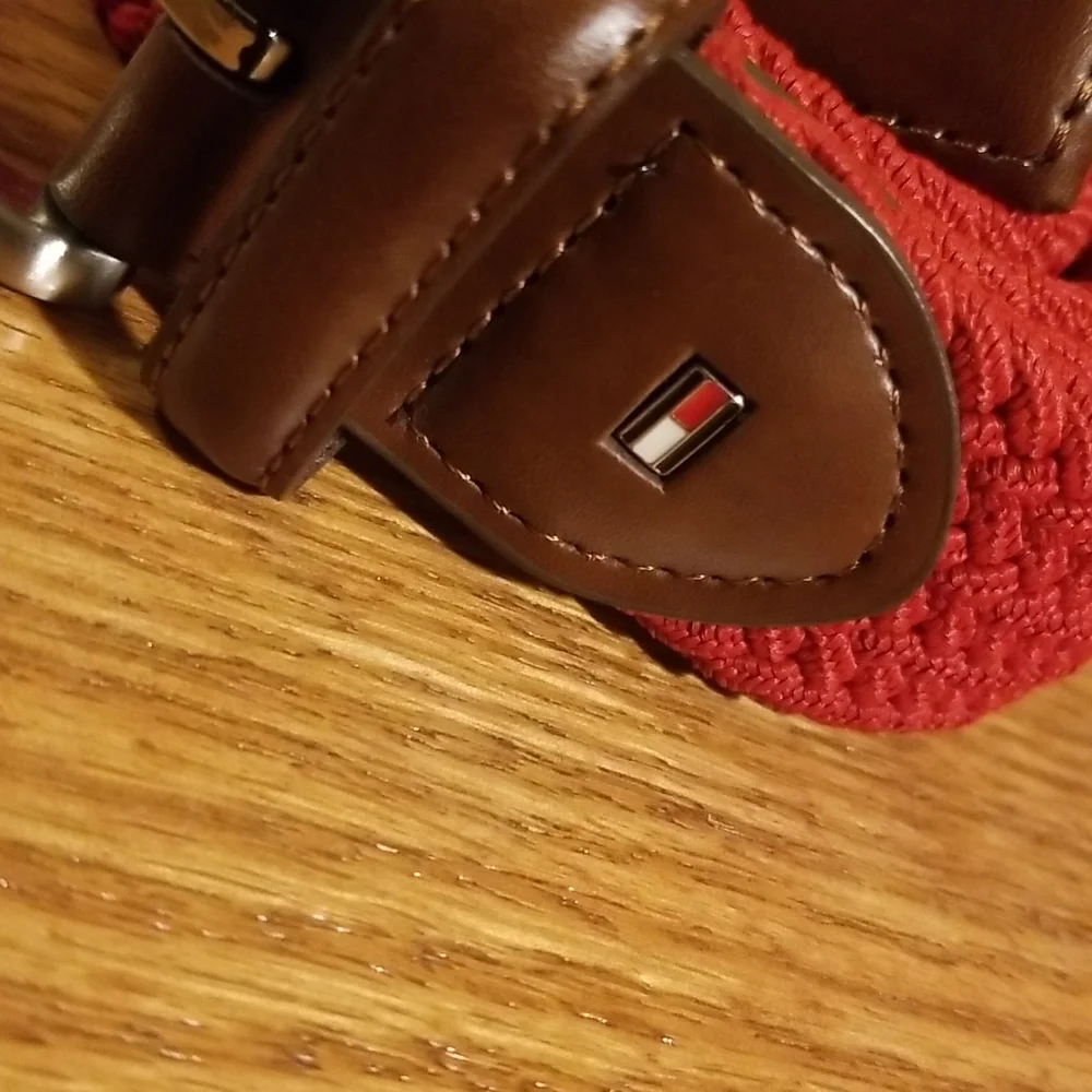 Tommy Hilfiger RED Braided Stretch Belt, Size large, worn 1x unisex